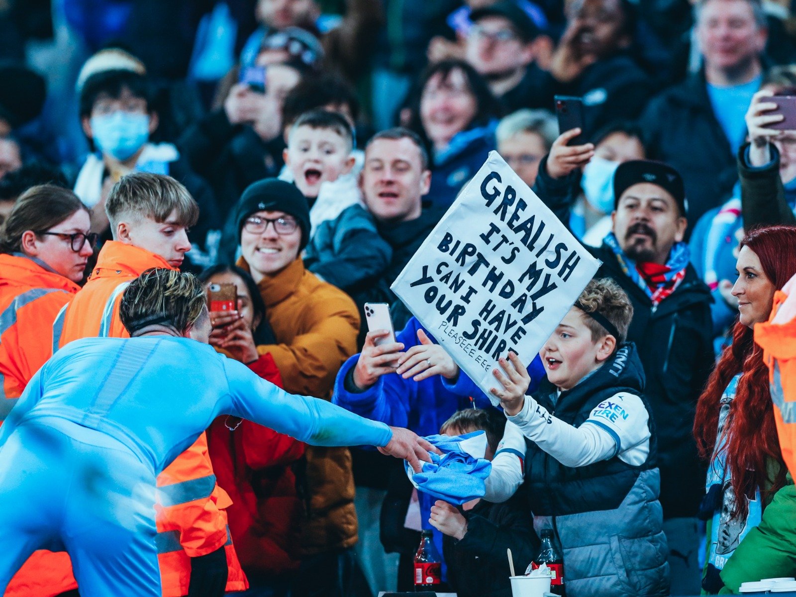 队合作与个 队合作与个